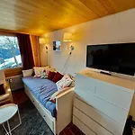 17 1 Alpe Des Chaux 6pax * Gryon